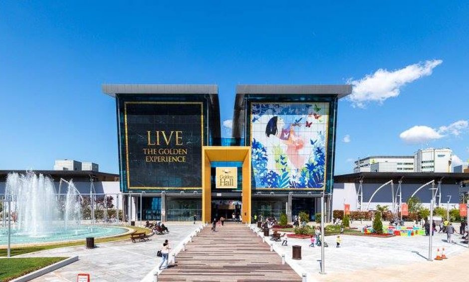 Κορωνοϊός - Κλείνει το Golden Hall στο Μαρούσι