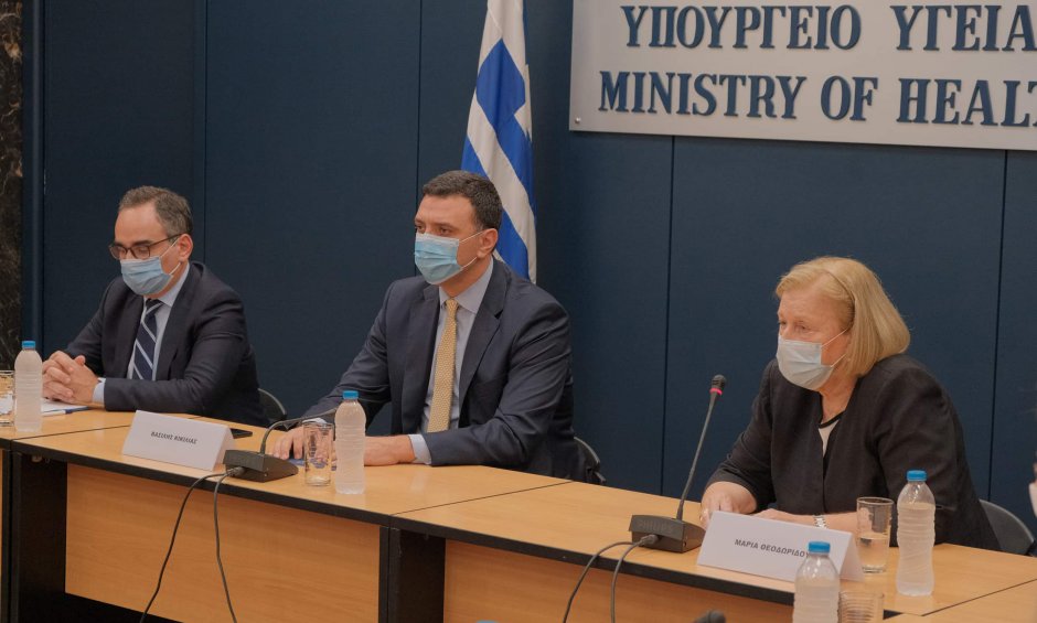 Βασίλης Κικίλιας: Έτοιμα να διατεθούν 4,2 εκατ. εμβόλια για την γρίπη