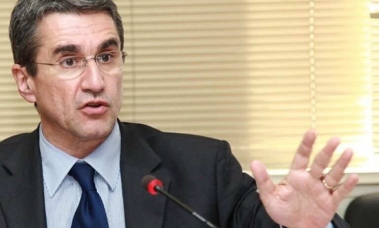 Συναγερμός για τη νέα γρίπη