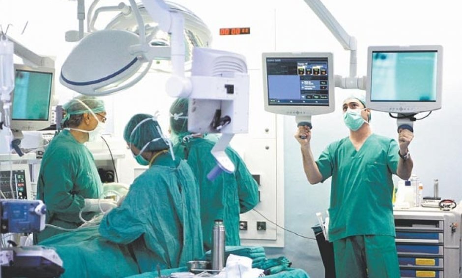 «Παράπλευρες» απώλειες του Καντάφι στα Ελληνικά νοσοκομεία