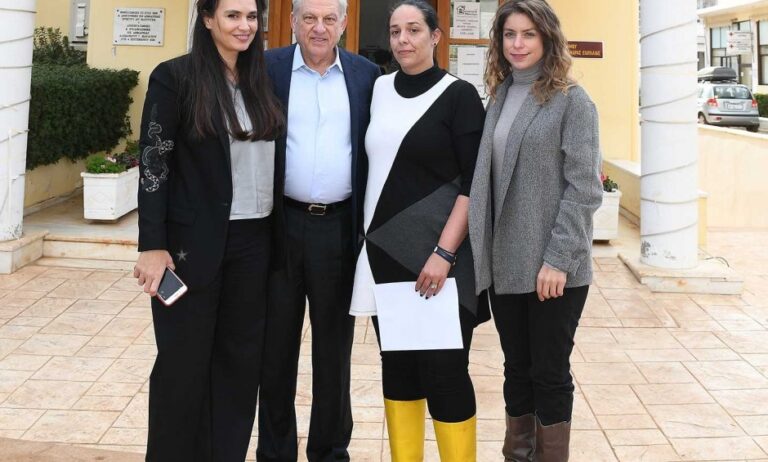 ΙΑΣΩ-ΙΑΣΩ Παίδων: Επίσκεψη του Δρ. Γεώργιου Σταματίου στη Μάνδρα