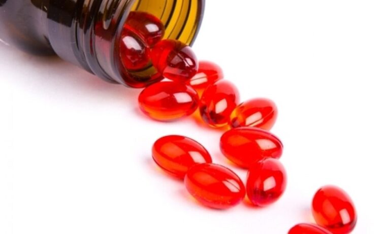 Βαθιά το χέρι στην τσέπη για τα φάρμακα οι ασφαλισμένοι