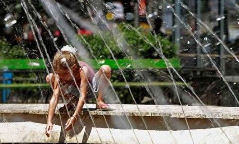 Ποιοι κλιματιζόμενοι χώροι στην Αθήνα θα είναι ανοιχτοί λόγω καύσωνα