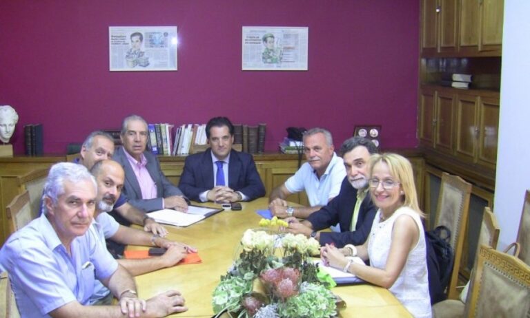 Συνάντηση Α. Γεωργιάδη με τον Πανελλήνιο Ιατρικό Σύλλογο