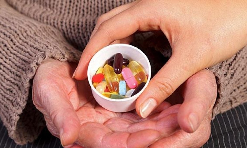 Ποιοι δικαιούνται δωρεάν  φάρμακα μόνο  με το ΑΜΚΑ από την 1η Αυγούστου!