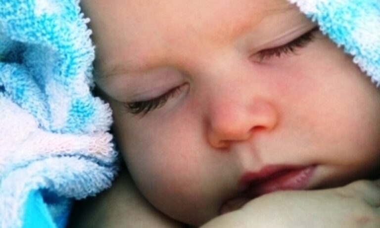 Γεννήστε στο σπίτι για να πάρετε το επίδομα του ΕΟΠΥΥ