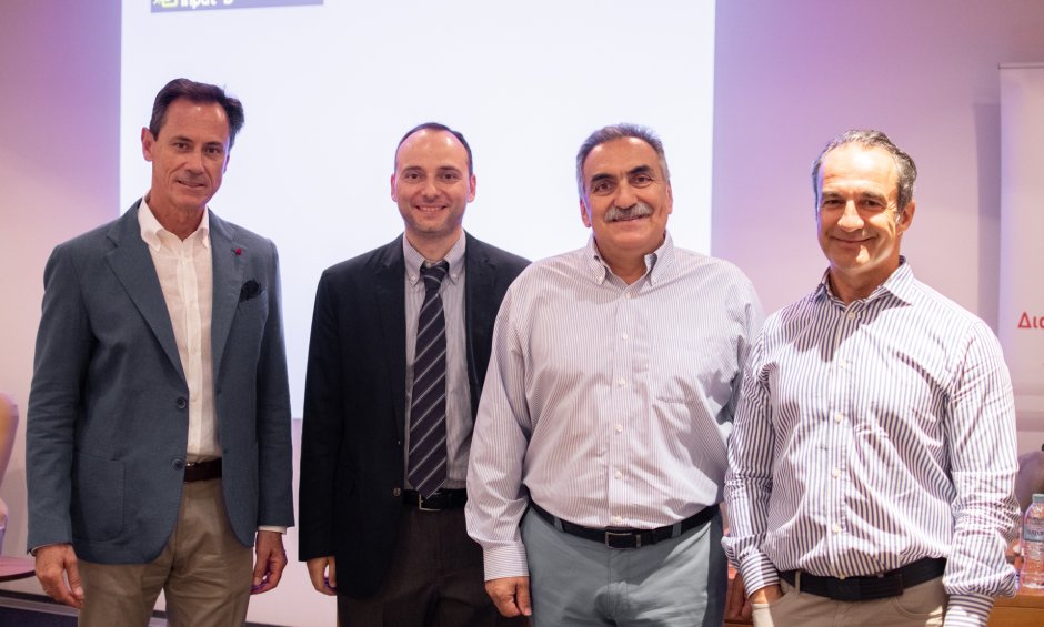 ΑΘΗΝΑΪΚΗ MEDICLINIC και INTERAMERICAN: ενημερωτική εκδήλωση για οφθαλμολογικά και δερματολογικά θέματα