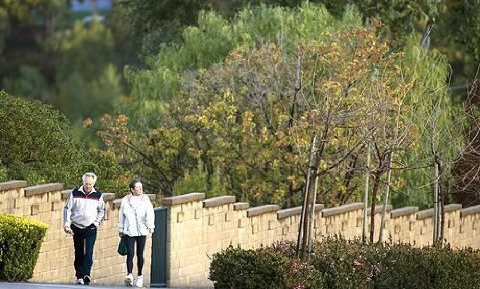 Το περπάτημα ενισχύει τις εγκεφαλικές λειτουργίες