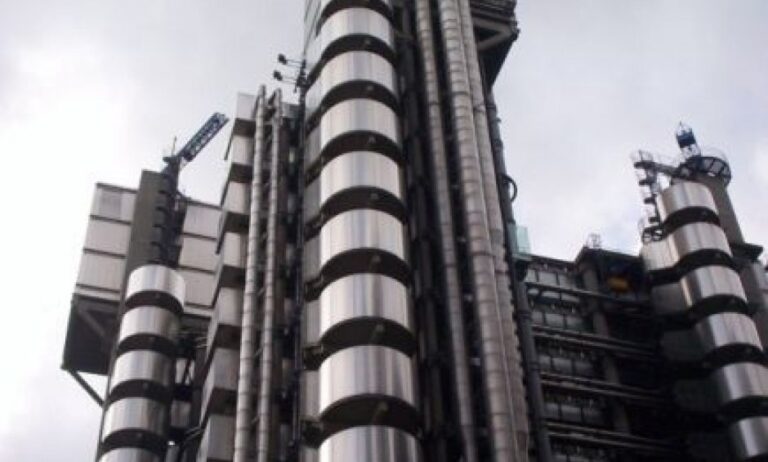 Lloyd’s : συμπληρώνουν το κενό των μέχρι τώρα ιατρικών καλύψεων