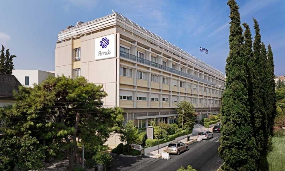 ΛΗΤΩ: Ο τοκετός στο νερό 18 χρόνια μετά – Η ενηλικίωση