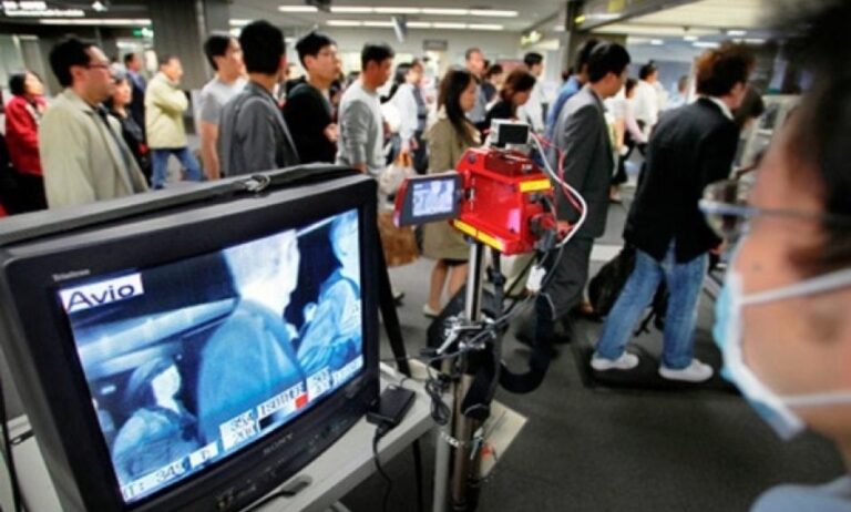 Θερμικές κάμερες στα ελληνικά αεροδρόμια για να ανιχνεύσουν τον Έμπολα