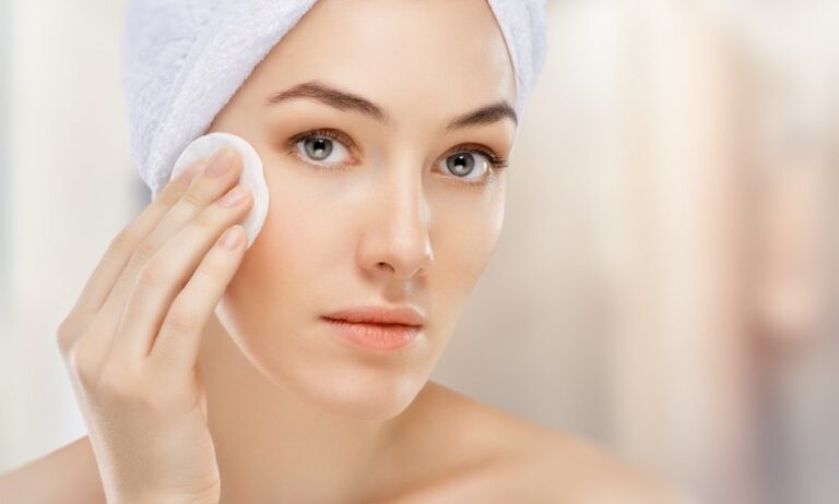 10 κακές συνήθειες που επιδεινώνουν την ακμή