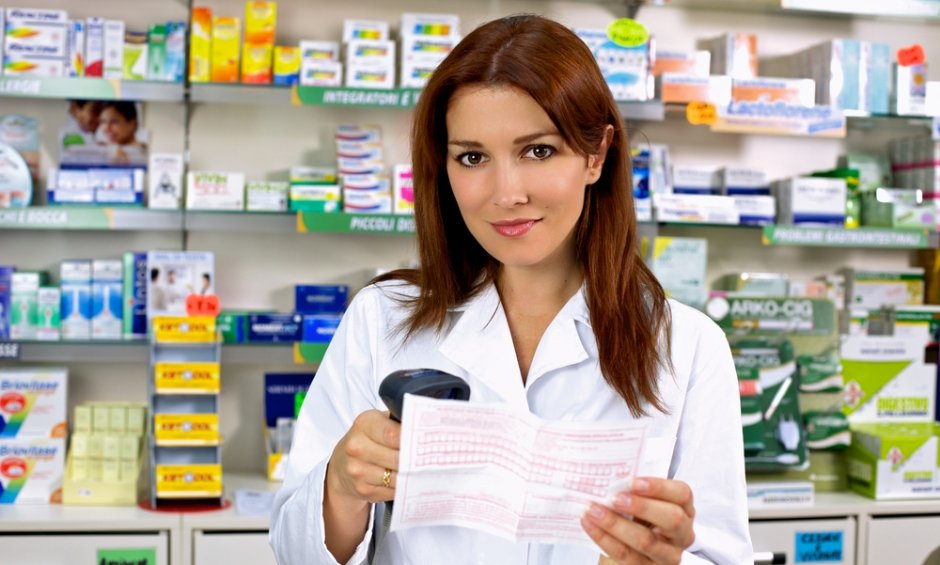 ΕΟΠΥΥ: Συμπληρωματικές οδηγίες σχετικά με τις παρακρατήσεις σε λογαριασμούς φαρμακείων