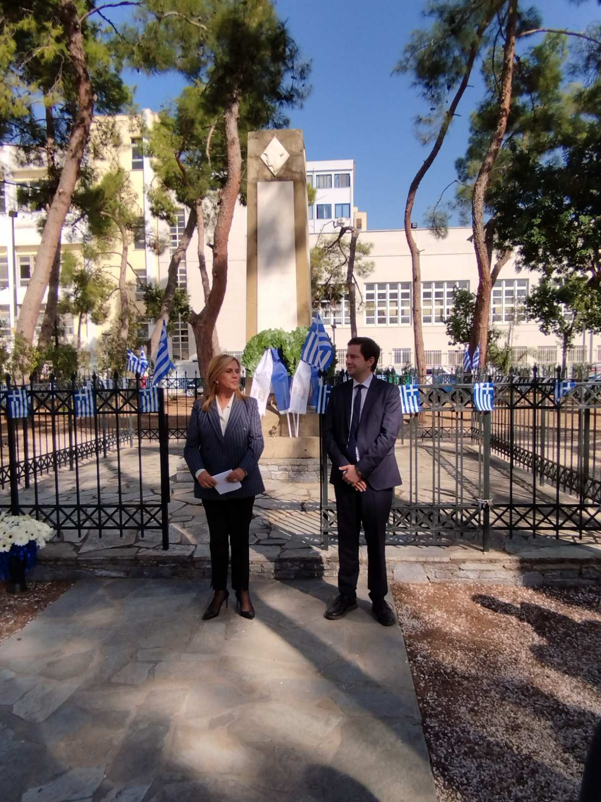 img-ba26f7e259d9df294b3cfbd3681645f3-v-1