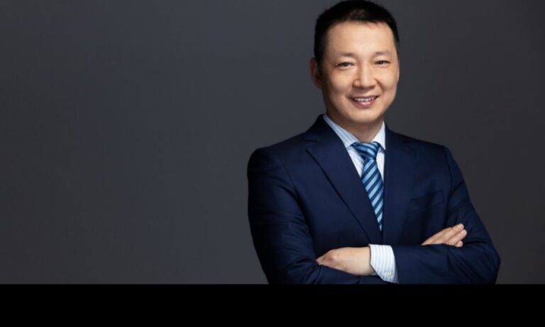 James Li: Ο ρόλος της ηγεσίας σε περιόδους κρίσης