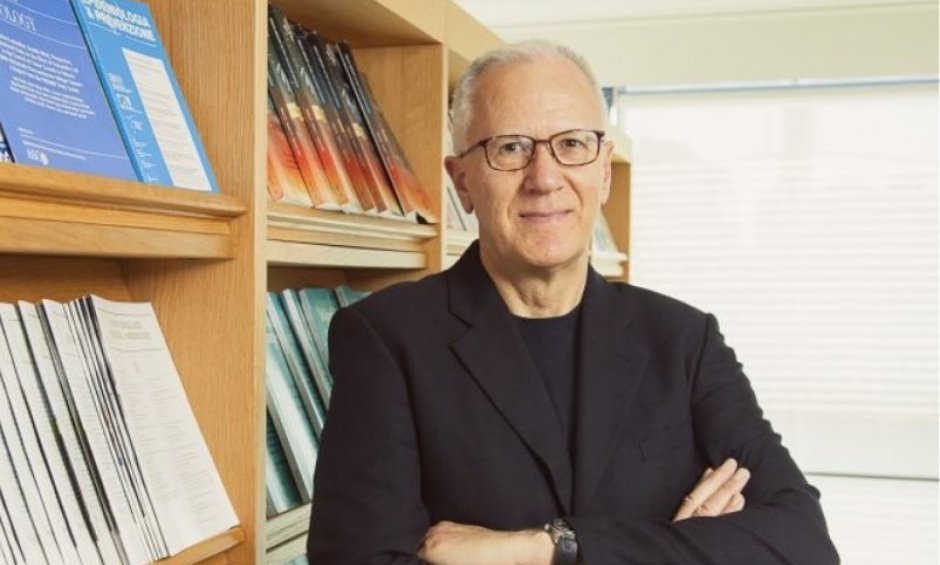 Ο καθηγητής Χειρουργικής Δημ. Λινός (ΥΓΕΙΑ) συμβουλεύει: Πότε η αφαίρεση του θυρεοειδούς προκαλεί επιπλοκές στη νόσο Graves!