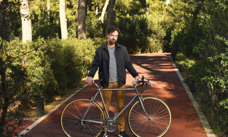 Ένα μοναδικό ποδήλατο... που πάσχει από Σκλήρυνση κατά Πλάκας