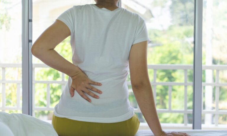 Γιατί το καλοκαίρι είναι η χειρότερη εποχή για κολικό του νεφρού