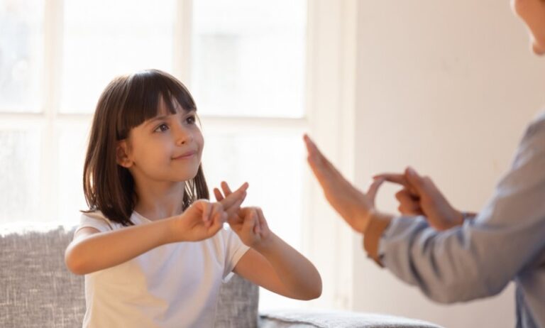 Η ζωή των ανθρώπων χωρίς ακοή