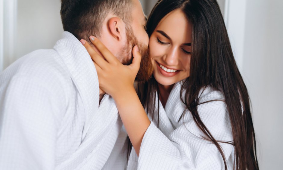 Στα ύψη η λίμπιντο των «δεξιών» εν όψει των εκλογών!