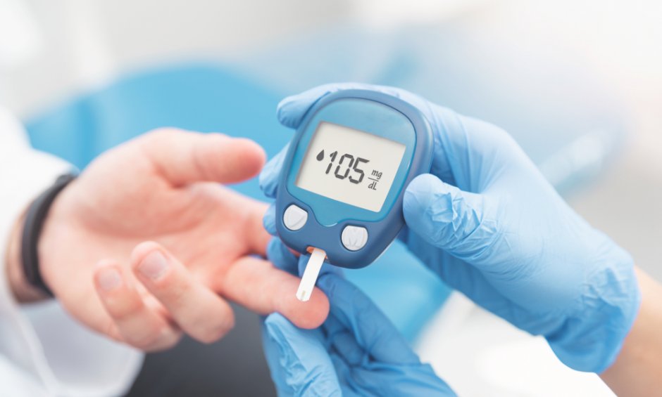 Ο διαβητολόγος Σταύρος Μπούσμπουλας (Γ.Ν. Νίκαιας) συμβουλεύει τι να προσέχουν τον χειμώνα οι διαβητικοί!