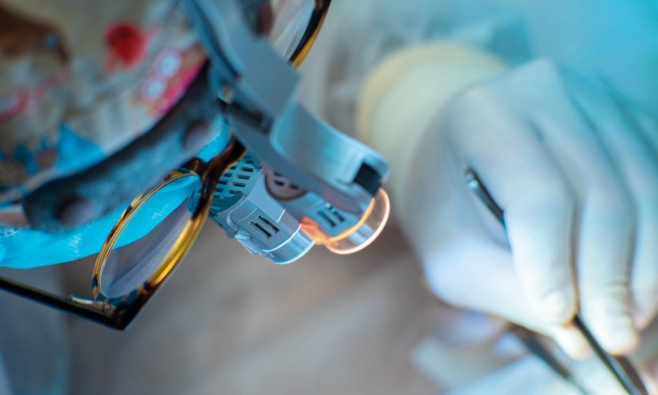 Πρωτοποριακή μικροχειρουργική επέμβαση απέτρεψε ακρωτηριασμό εργάτη