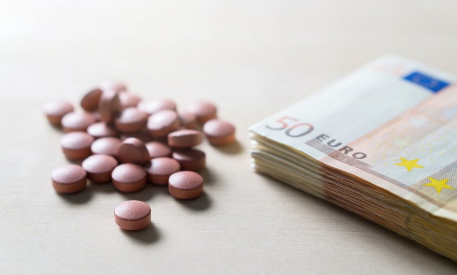 Επιτρέπεται η αποζημίωση από εθνικό σύστημα ασφάλισης, φαρμάκου για χρήση που δεν αναγράφεται στην άδεια κυκλοφορίας του;