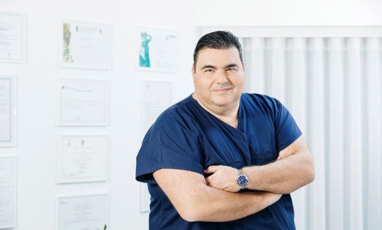 Ο γυναικολόγος Δρ. Ιωάννης Βασιλόπουλος (ΙΑΣΩ) συμβουλεύει τι να προσέχουν οι έγκυοι, όταν ταξιδεύουν το καλοκαίρι!