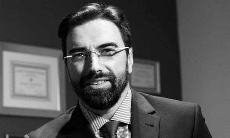 Metropolitan General: Για πρώτη φορά στην Ελλάδα ενδοσκοπική σπονδυλοδεσία με άμεση κινητοποίηση