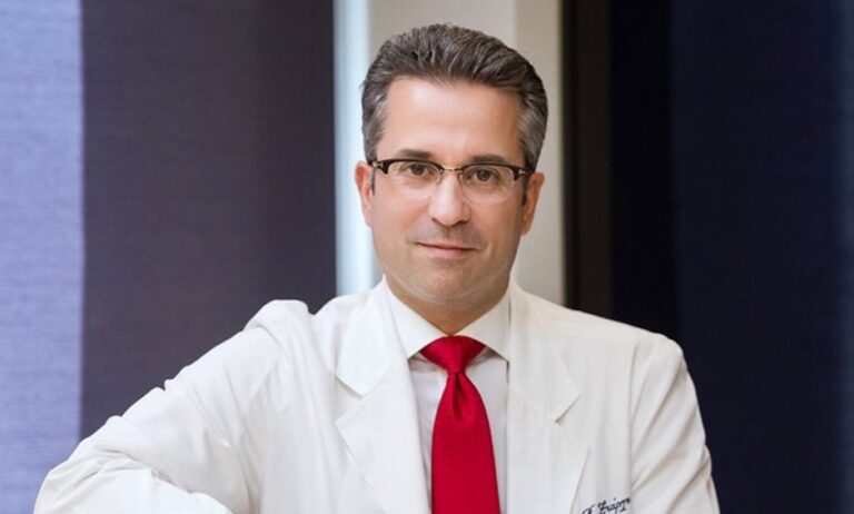 Ο χειρουργός Δρ. Αναστάσιος Ξιάρχος (ΙΑΤΡΙΚΟ Περιστερίου) συμβουλεύει τι  να προσέχουν οι ανοσοκατεσταλμένοι ασθενείς με Φλεγμονώδη Νόσο Εντέρου σε σχέση με τον κορωνοϊό