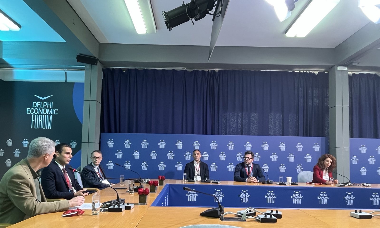 def_health_economic_and_social_perspectives_of_vaccines_panel